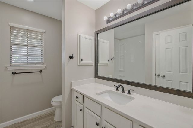 1202 Vinyard Ct Court A-B, College Station, TX 77840