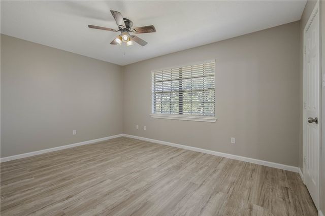 1202 Vinyard Ct Court A-B, College Station, TX 77840