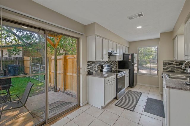 1202 Vinyard Ct Court A-B, College Station, TX 77840