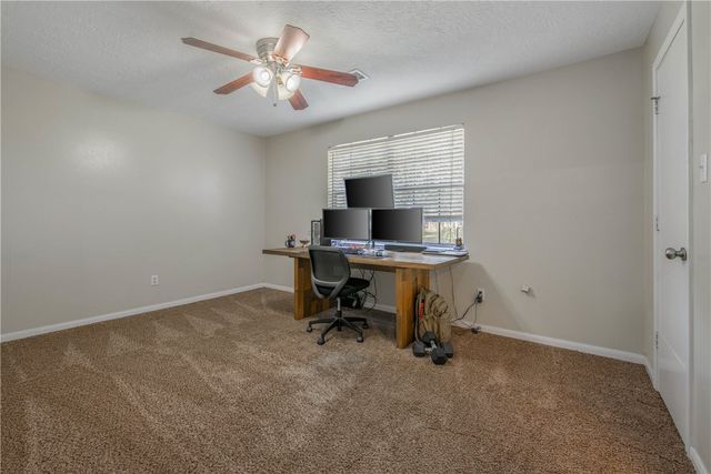 1202 Vinyard Ct Court A-B, College Station, TX 77840