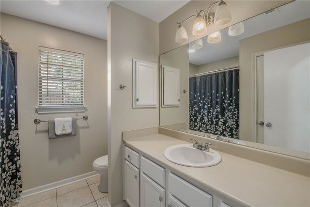 1202 Vinyard Ct Court A-B, College Station, TX 77840