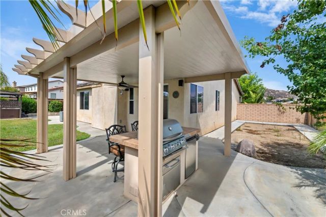 31139 Little Camille Way, Menifee, CA 92584
