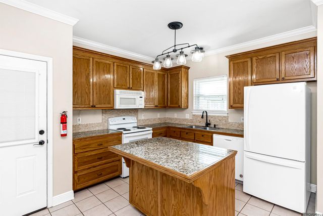 15322 Wentworth Ct, Baton Rouge, LA 70816