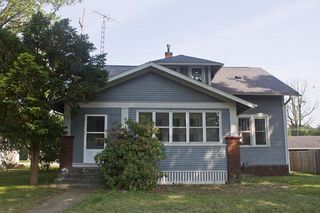 307 New York Avenue, Dowagiac, MI 49047