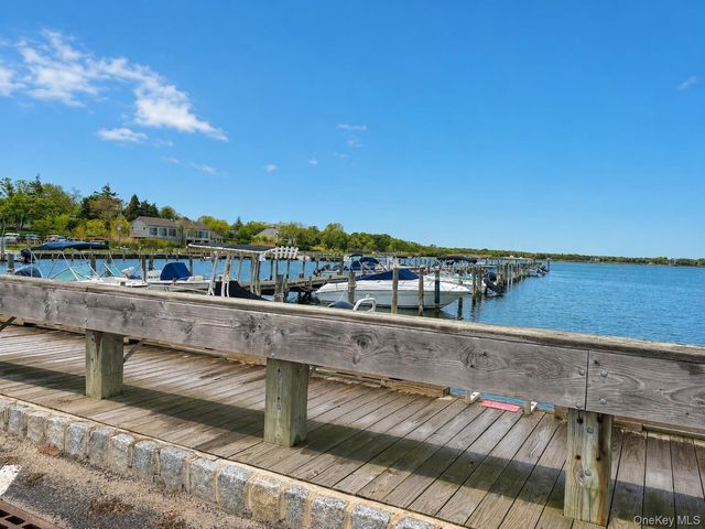 14 George Court, Bellport Village, NY 11713