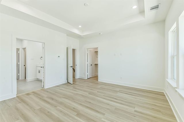 5703 Balbo Street F, Houston, TX 77091