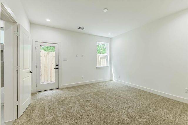 5703 Balbo Street F, Houston, TX 77091