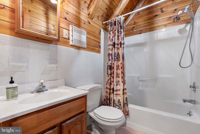 4911 BUSHEY RD, Sykesville, MD 21784