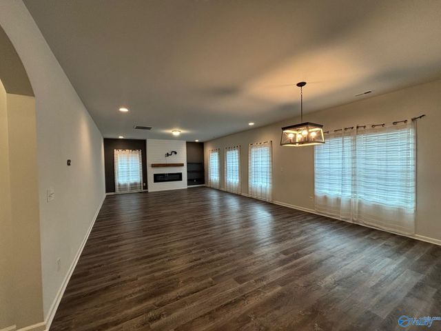 212 Oracle Circle, Huntsville, AL 35811