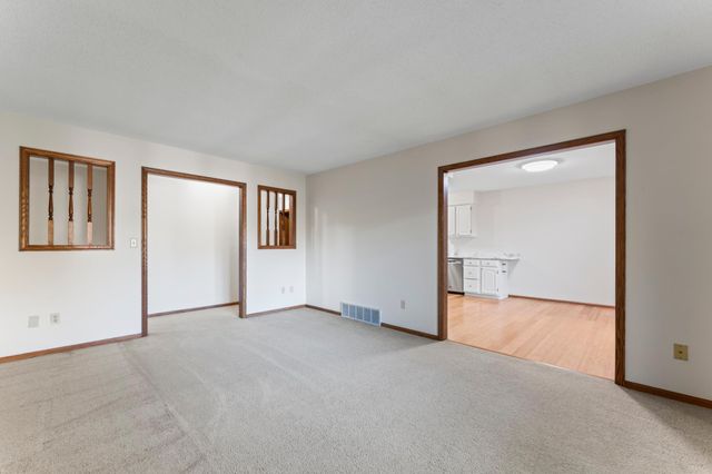 4017 11th Avenue NW, Rochester, MN 55901