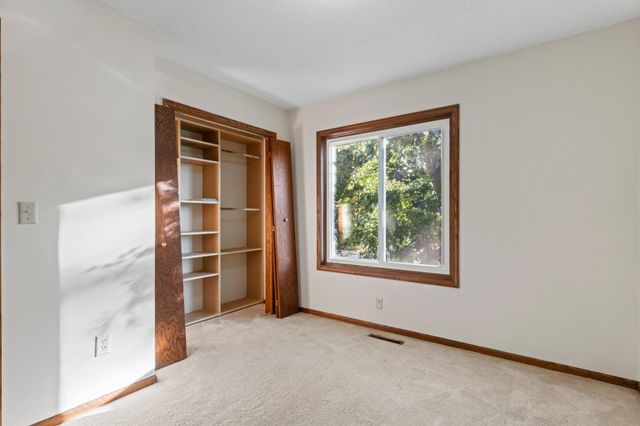 4017 11th Avenue NW, Rochester, MN 55901