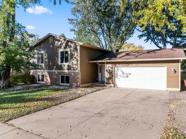 4017 11th Avenue NW, Rochester, MN 55901