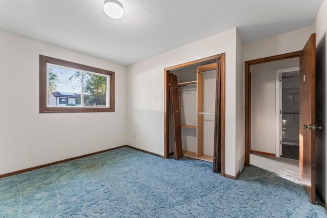 4017 11th Avenue NW, Rochester, MN 55901