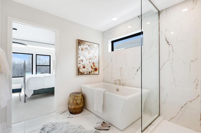 18200 103rd Avenue N, Maple Grove, MN 55311