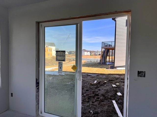 18200 103rd Avenue N, Maple Grove, MN 55311