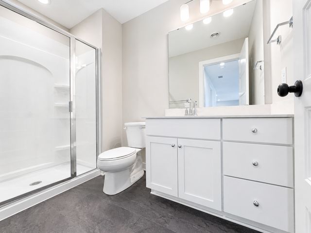 18200 103rd Avenue N, Maple Grove, MN 55311