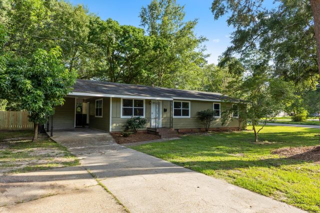 701 Crestview Dr., Hattiesburg, MS 39401