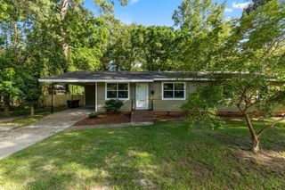 701 Crestview Dr., Hattiesburg, MS 39401