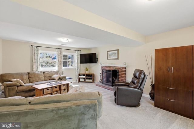 118 CLARRIGE DR, Willow Grove, PA 19090