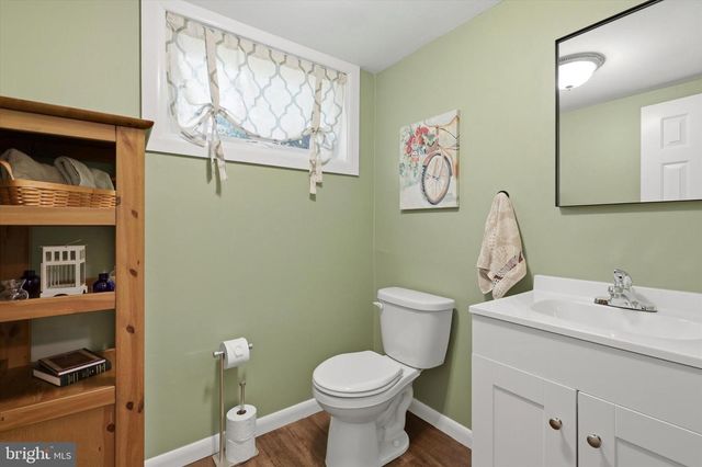 118 CLARRIGE DR, Willow Grove, PA 19090
