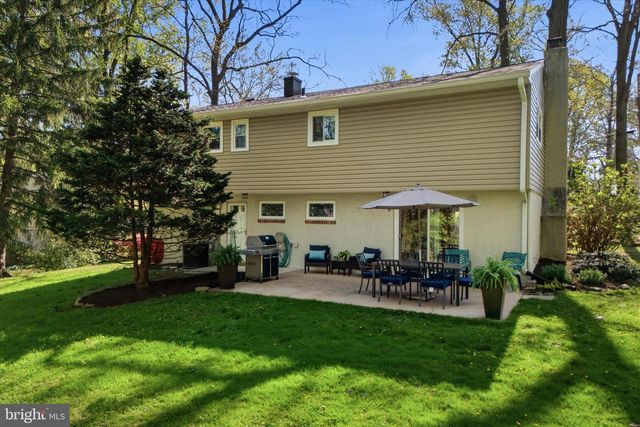 118 CLARRIGE DR, Willow Grove, PA 19090