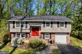 118 CLARRIGE DR, Willow Grove, PA 19090