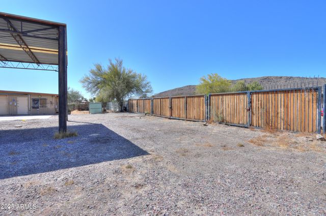 4427 W CALLE POCO --, Laveen, AZ 85339