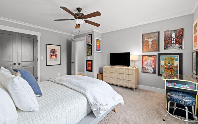 5303 Saint Elmo Avenue, Chattanooga, TN 37409