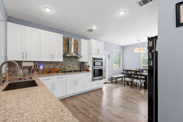 3627 Hawk Ridge ST, Round Rock, TX 78665