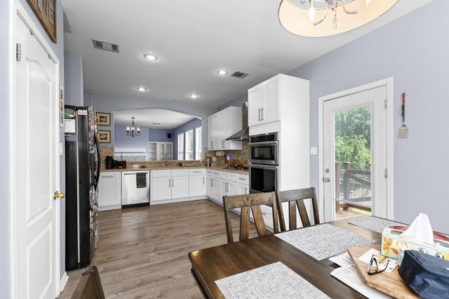 3627 Hawk Ridge ST, Round Rock, TX 78665