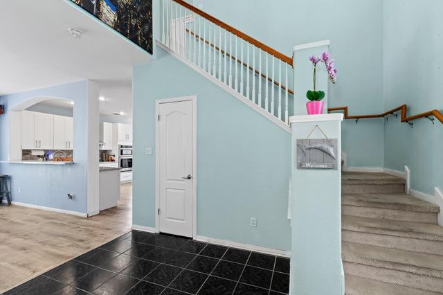 3627 Hawk Ridge ST, Round Rock, TX 78665