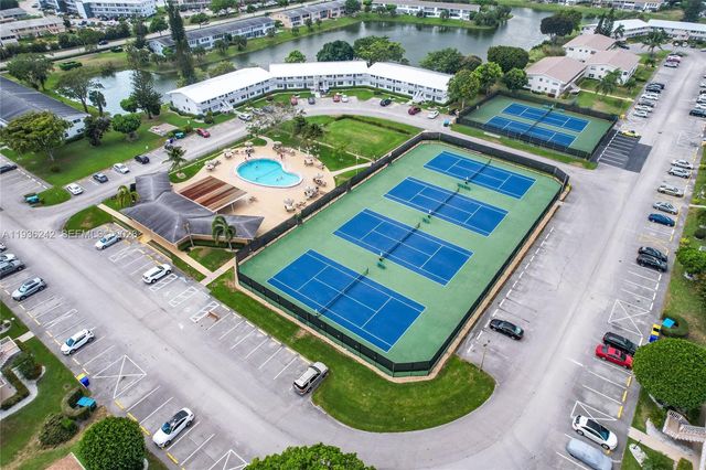 268 Coventry L 268 268, West Palm Beach, FL 33417