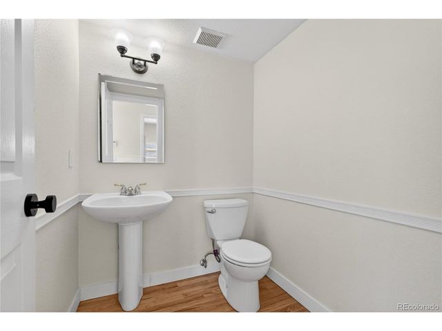 5485 S Harlan Way, Littleton, CO 80123