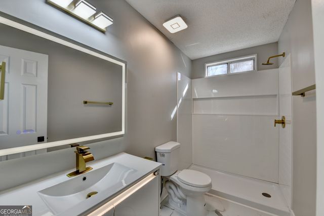 1760 Mountain Ash Court, Dacula, GA 30019