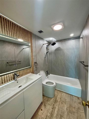 2451 Brickell Avenue 21E, Miami, FL 33129