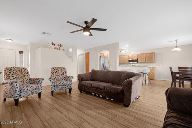 1718 W ROOSEVELT Avenue, Coolidge, AZ 85128