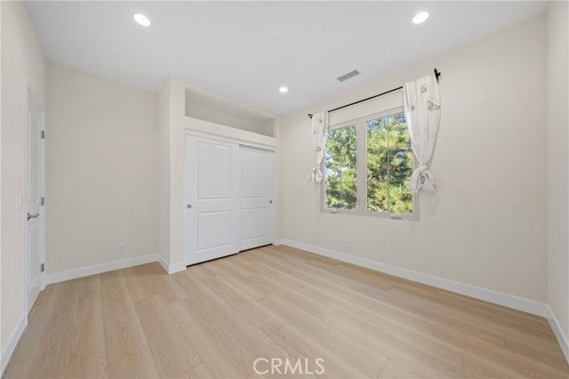 113 Hanging, Irvine, CA 92620