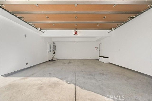 113 Hanging, Irvine, CA 92620