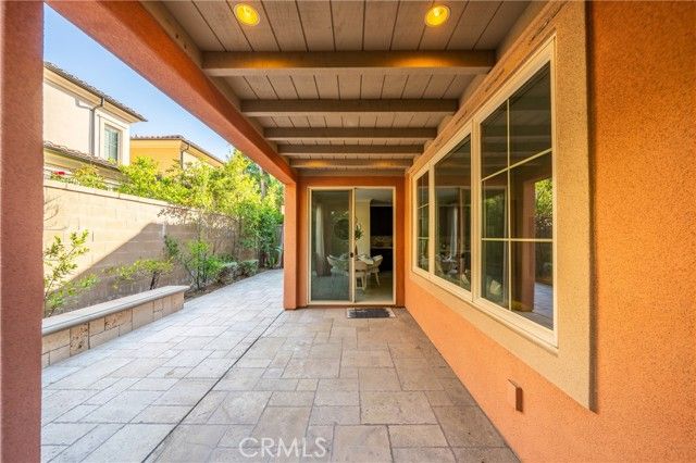 113 Hanging, Irvine, CA 92620