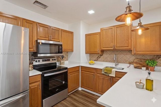 2741 NW 172nd Terrace, Miami Gardens, FL 33056