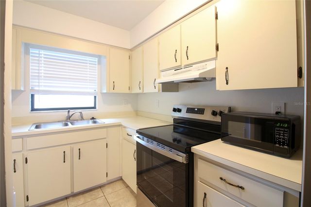 928 WINNIE LANE, Lakeland, FL 33813