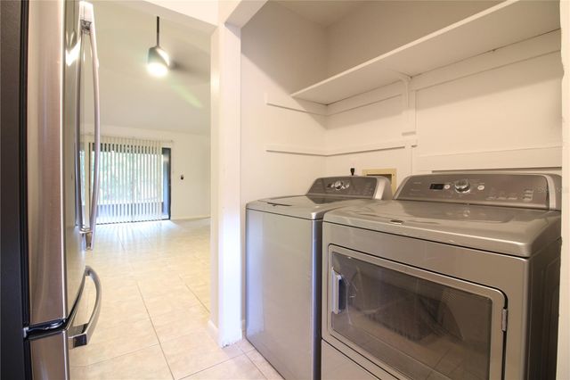 928 WINNIE LANE, Lakeland, FL 33813