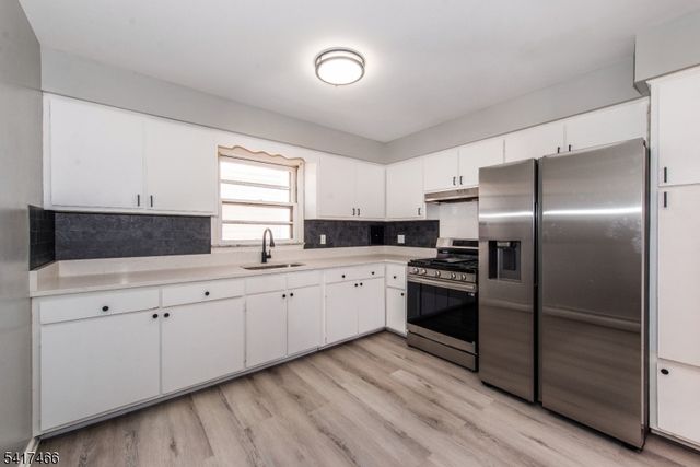 729 Eaton St, Elizabeth City, NJ 07202