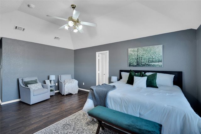 916 Joshua Drive, Burleson, TX 76028