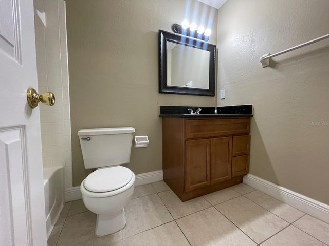 2260 CASCADES BOULEVARD 105, Kissimmee, FL 34741