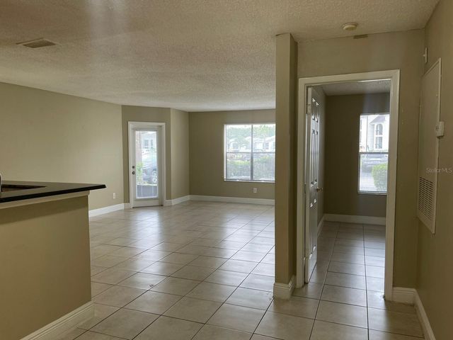 2260 CASCADES BOULEVARD 105, Kissimmee, FL 34741
