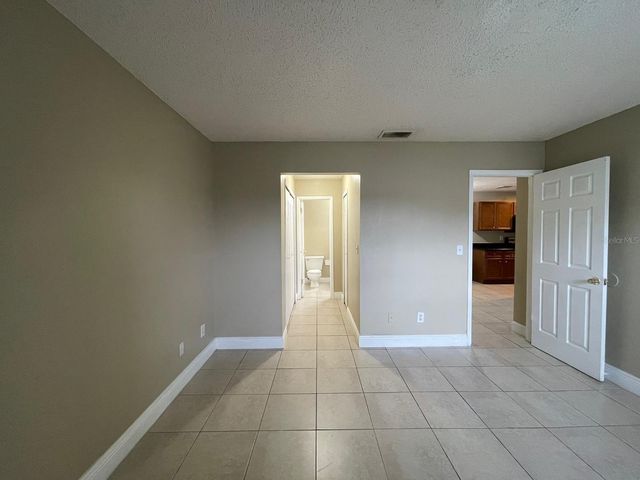 2260 CASCADES BOULEVARD 105, Kissimmee, FL 34741