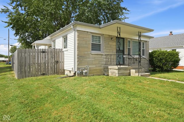 202 N 18th Avenue, Beech Grove, IN 46107