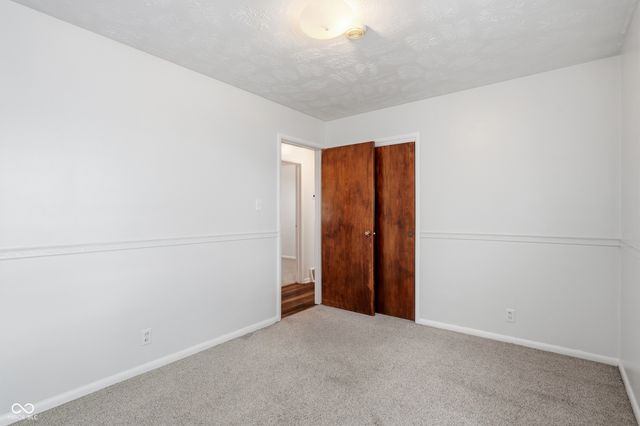 202 N 18th Avenue, Beech Grove, IN 46107