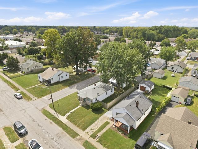 202 N 18th Avenue, Beech Grove, IN 46107